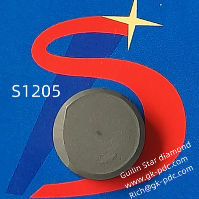 Charbonnage PDC Diamond Compact polycristallin pour le peu de perceuse d'ancre de 28mm
