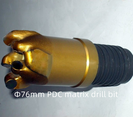 Diamètre du peu de perceuse du corps PDC de Matrix de Pourage de roche 76mm pour le charbonnage